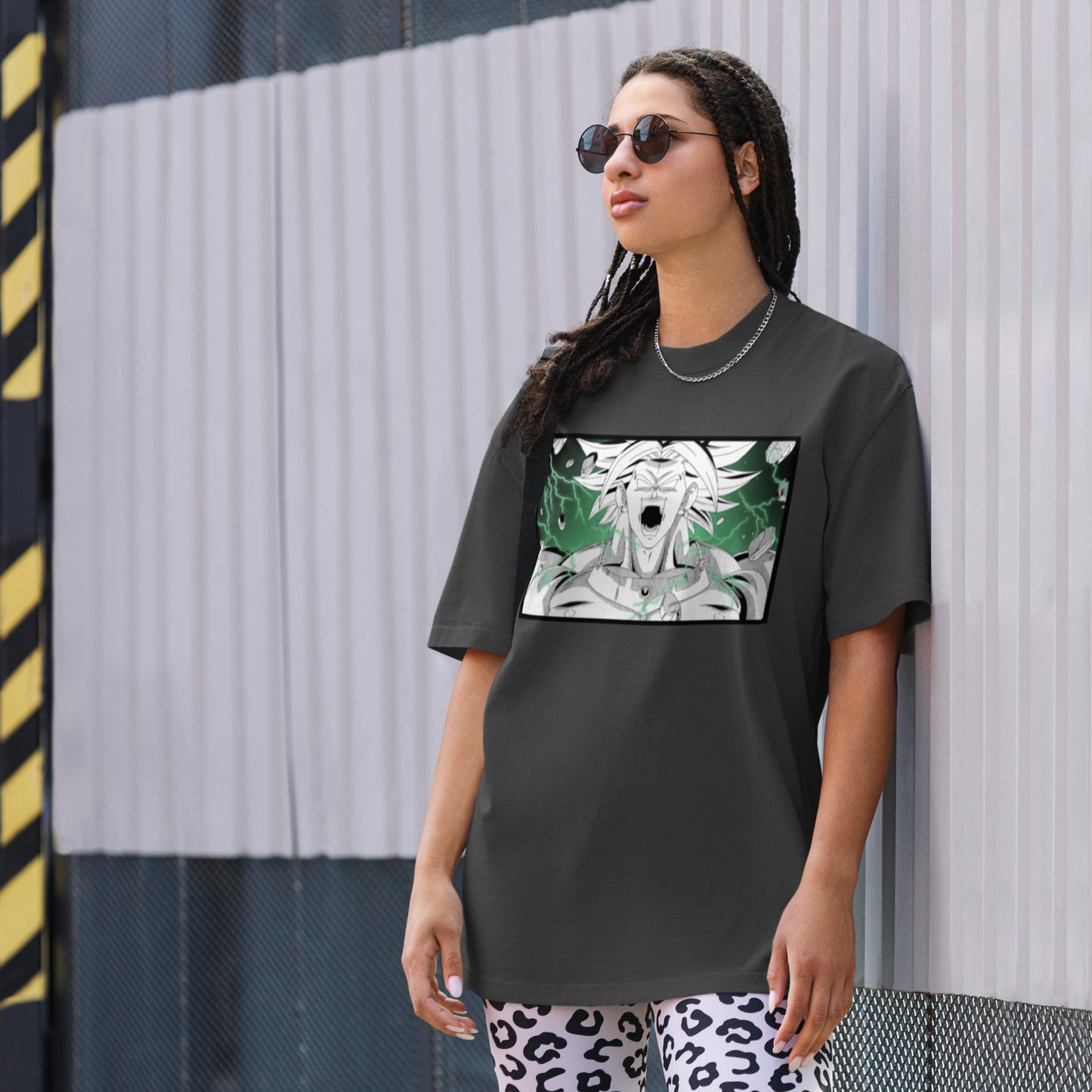 Legendary Oversized Faded Women's T-Shirt